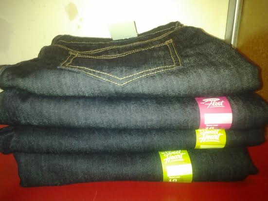 old-navy-long-jeans-pile